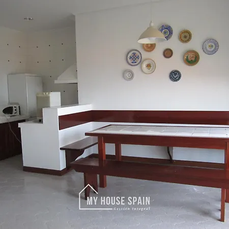 Myhousespain -xivares, Con Vistas Al Mar Дом отдыха